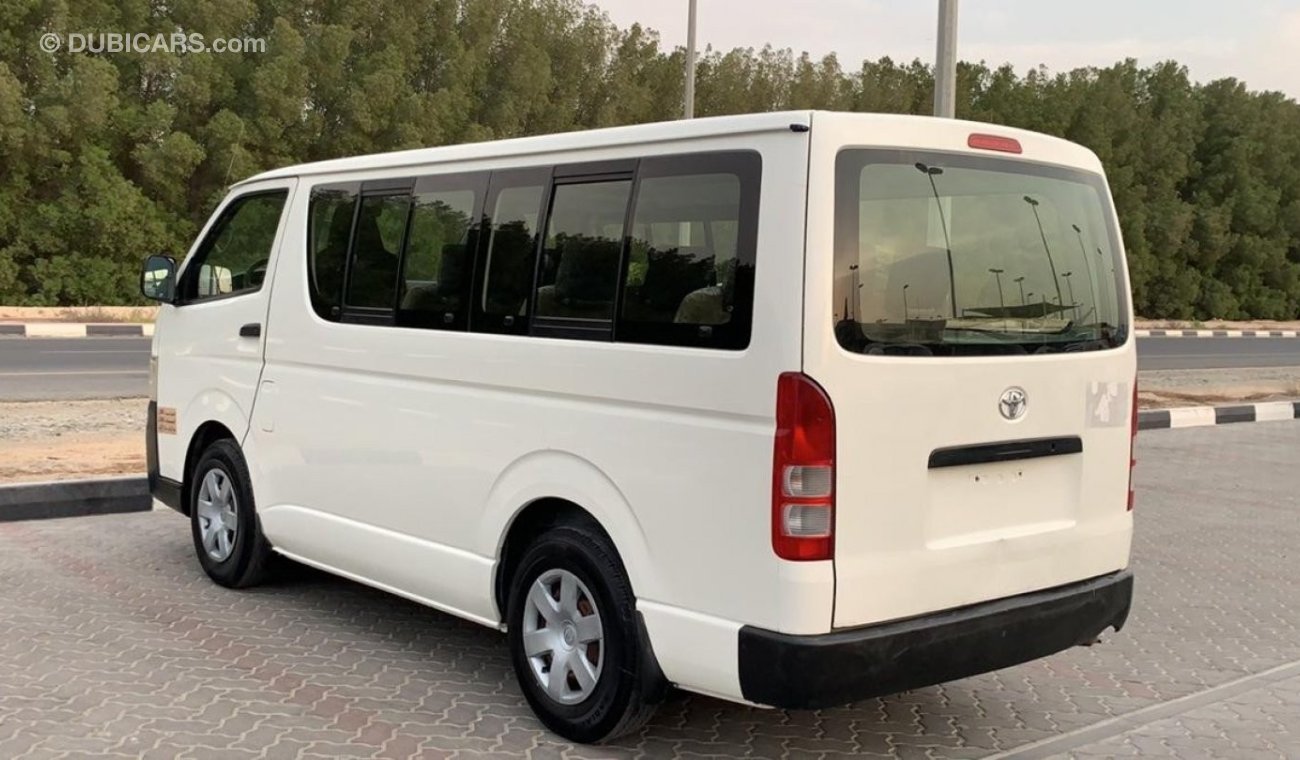 تويوتا هاياس Toyota Hiace 2013 14 Seats Ref# 486