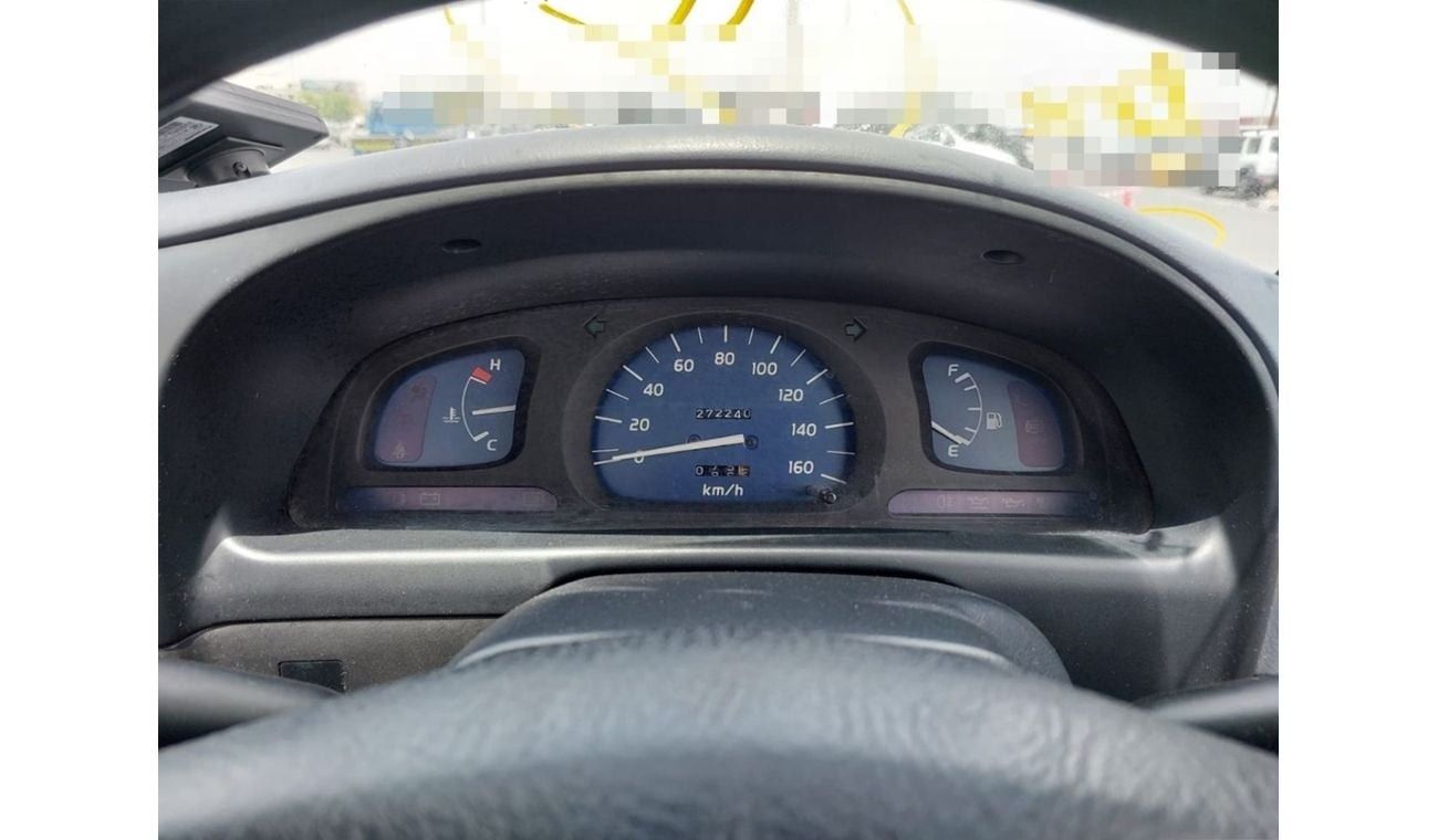 تويوتا هيلوكس TOYOTA HILUX PICK UP RHD 2003 MODEL 2.0 L PETROL AUTOMATIC(PM44912)