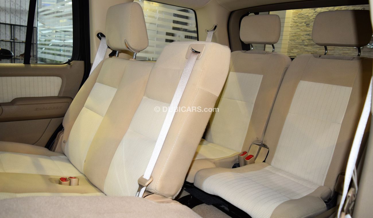 Ford Explorer XLT 4X4