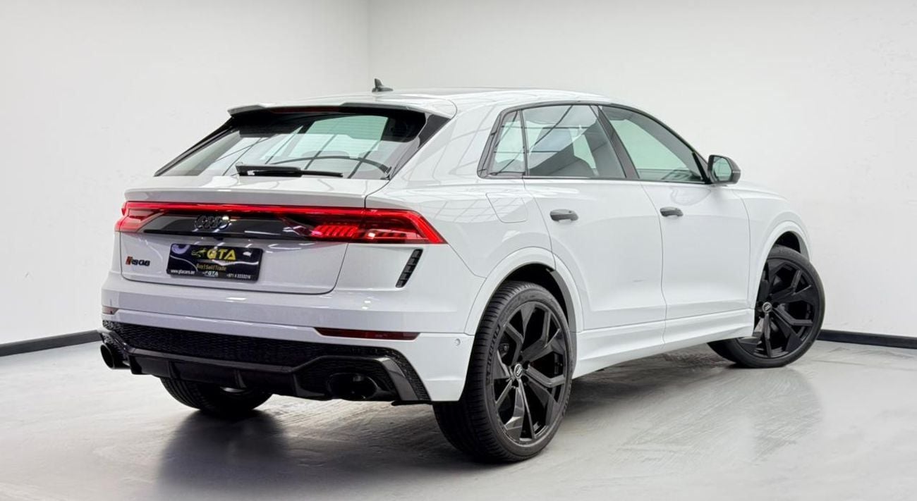 Audi RSQ8 STD 2020 Audi RSQ8 4.0TFSI Quattro, Warranty, Carbon Fiber Package, Excellent Condition, GCC