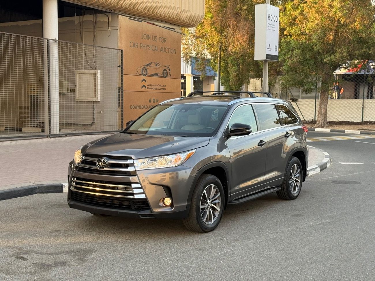 Toyota Highlander 2018 XLE LIMITED MOONROOF FULL OPTION 3.5/ 4x4 USA SPEC