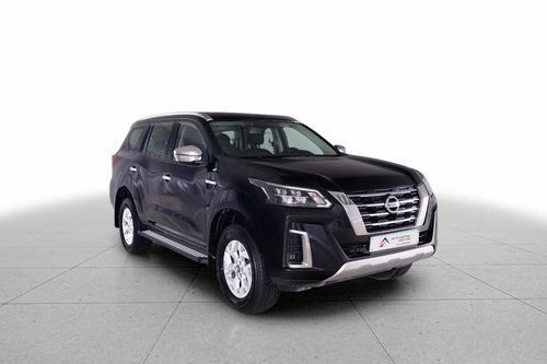 Nissan XTerra Titanium 2.5L RWD TITANIUM 2.5