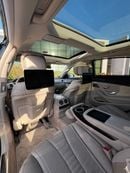 Mercedes-Benz S 560 Std 4.0L (469 HP) 4.0L (469 HP)