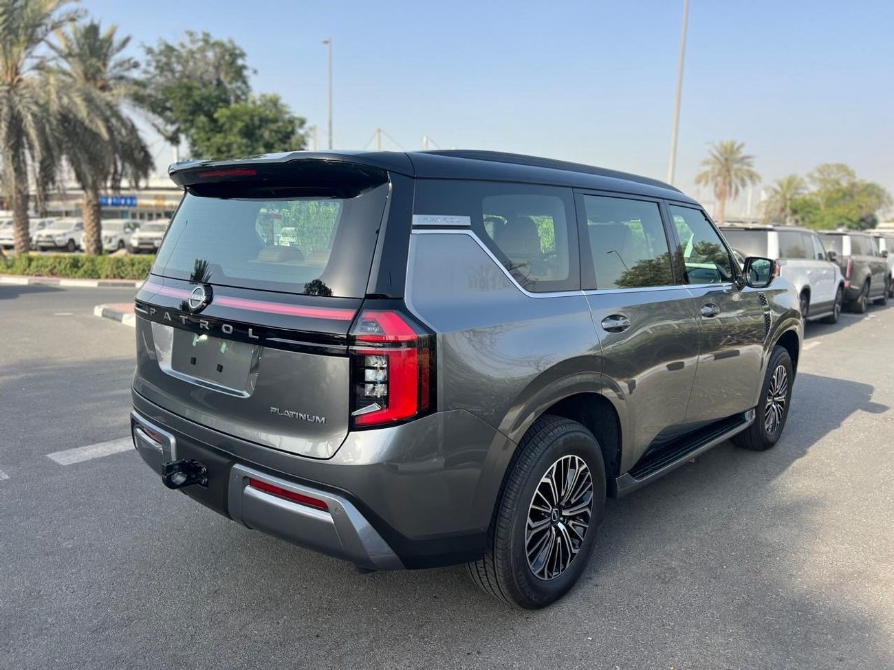 نيسان باترول SE PLATINUM