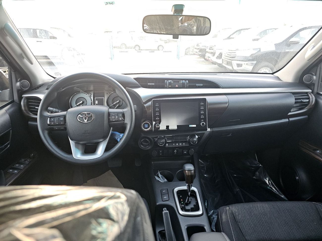 تويوتا هيلوكس TOYOTA HILUX 4.0 FENDER BLACK 2025