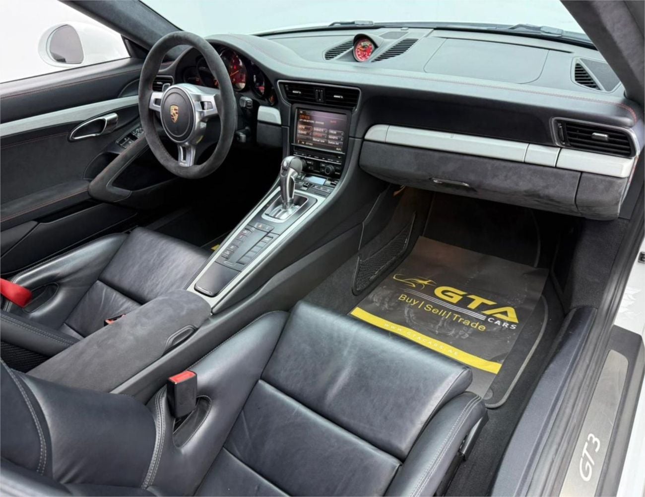 Porsche 911 GT3 3.8L (492 HP) Porsche Warranty Valid until 24/02/2028