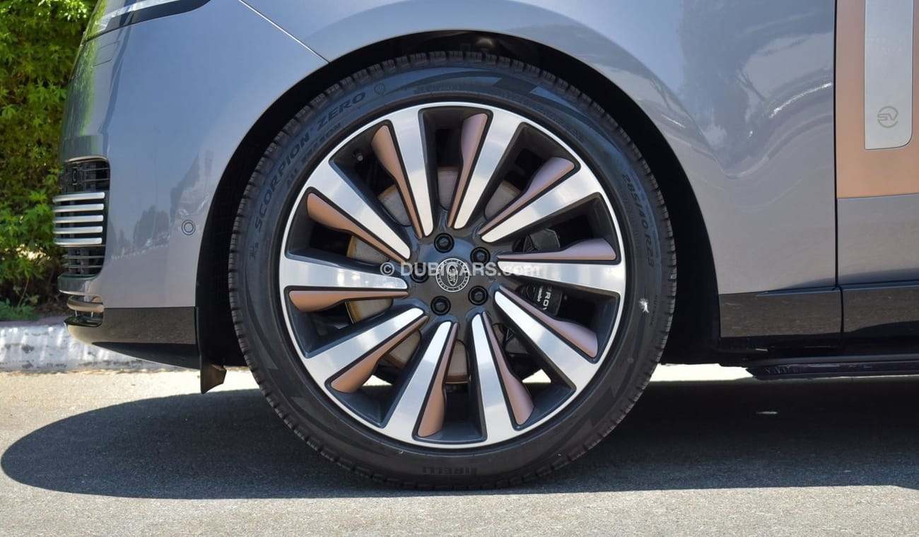 Land Rover Range Rover P530 FULL GOLD EDITION. Local Registration +10%