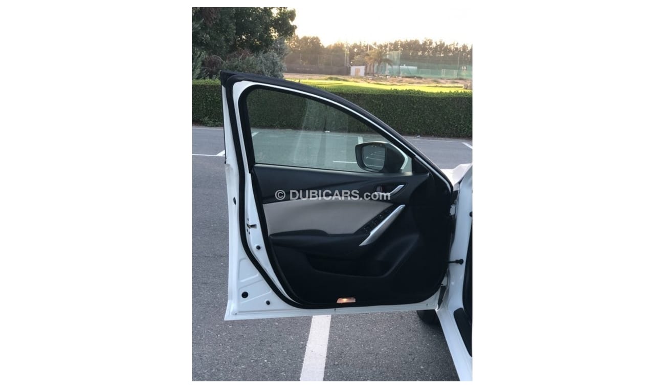 مازدا 6 موديل 2017 خليجي حاله ممتازه من الداخل والخارج عداد قليل