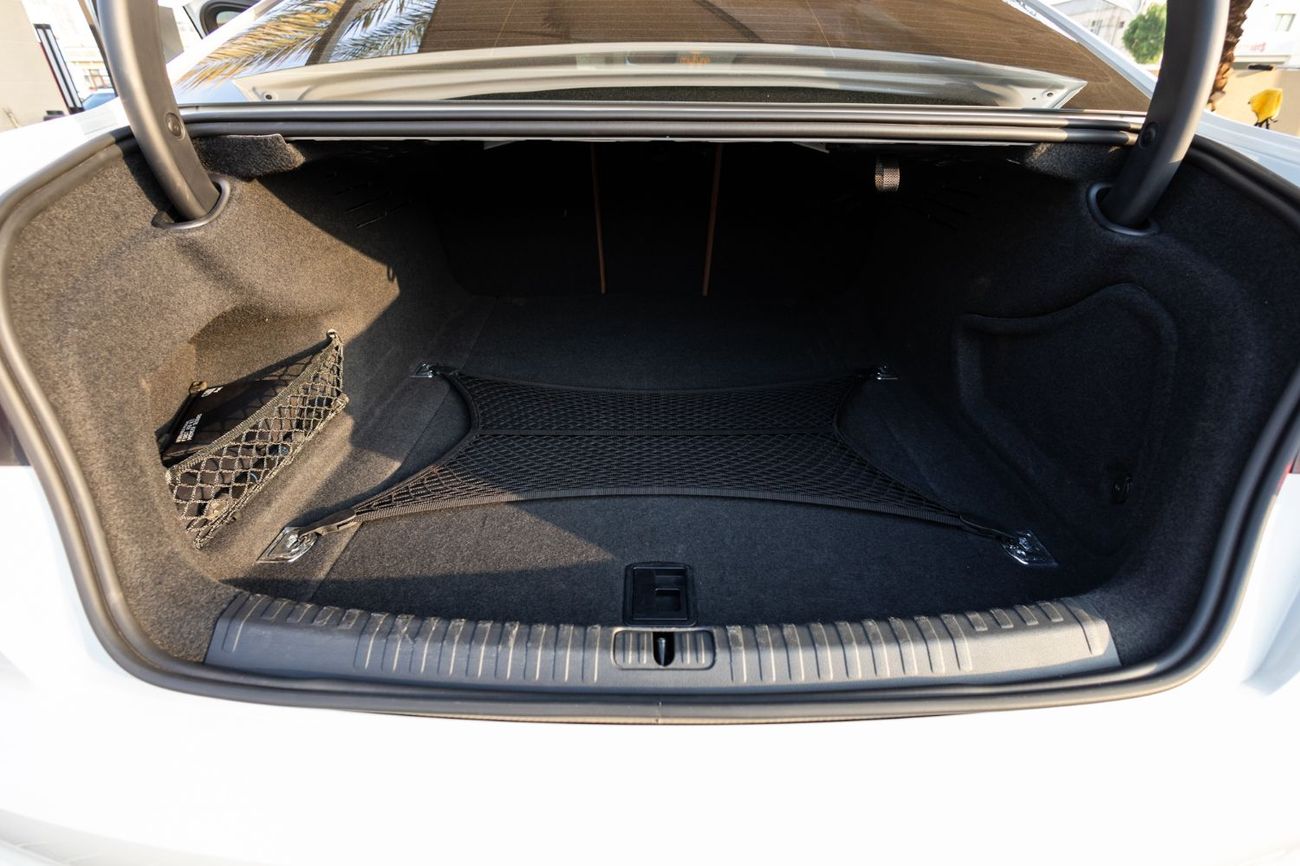 Audi A6 40 TFSI 2.0L