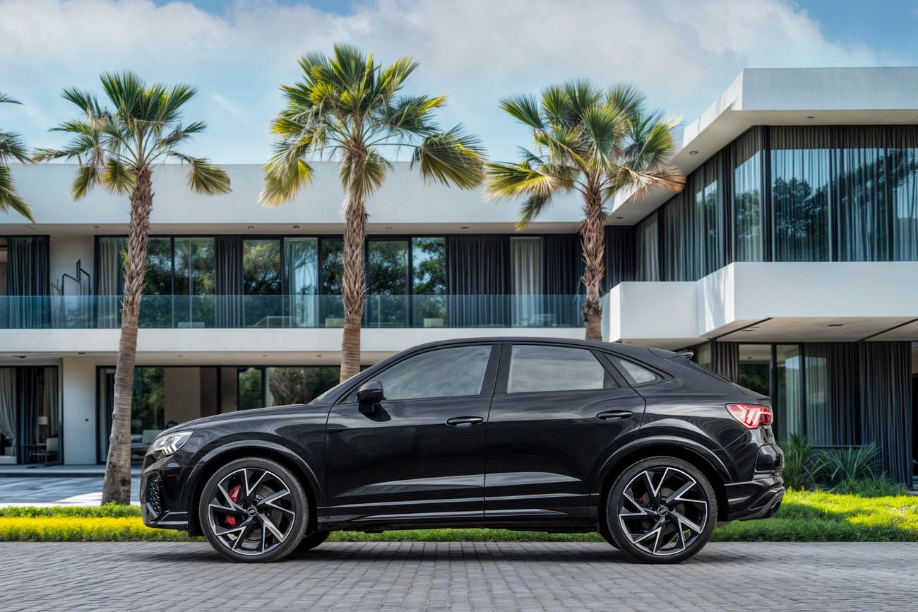 Audi RS Q3 RSQ3 Sportback 2.5 TFSI Quattro S-tronic | 4,093 P.M | 0% Downpayment |  AUDI SERVICE CONTRACT