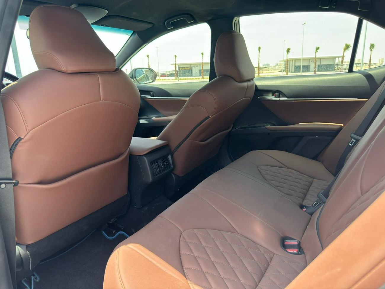 Toyota Camry GLE Hybrid 2.5L