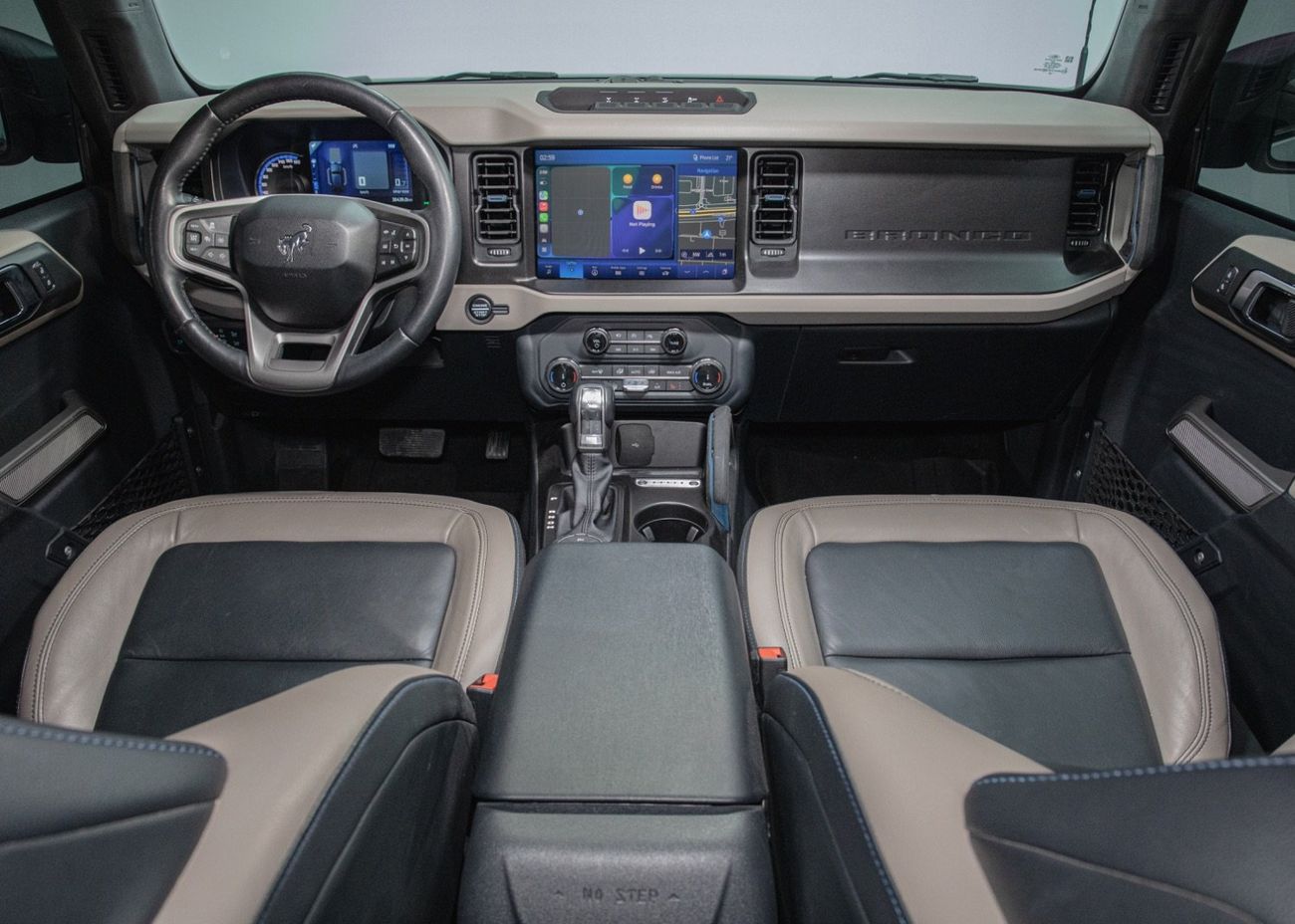 فورد برونكو Wildtrak 2.7L (5 Seater)