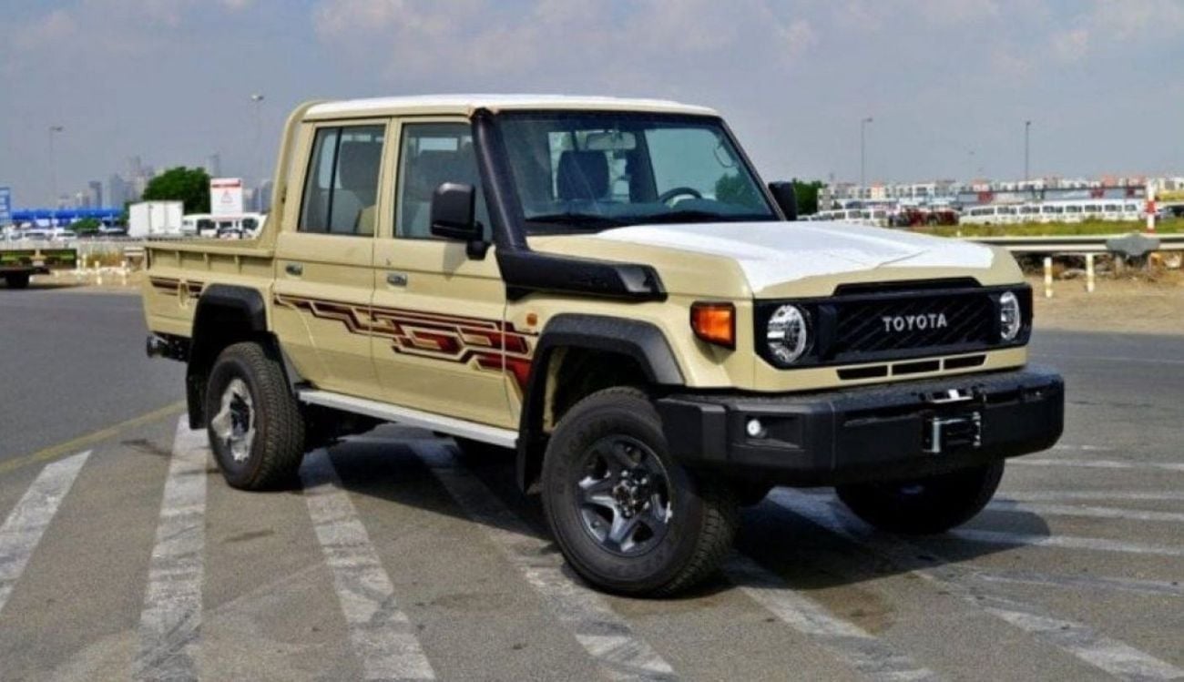تويوتا لاند كروزر بيك آب 4.5L TURBO DIESEL V8 DOUBLE CAB 2024