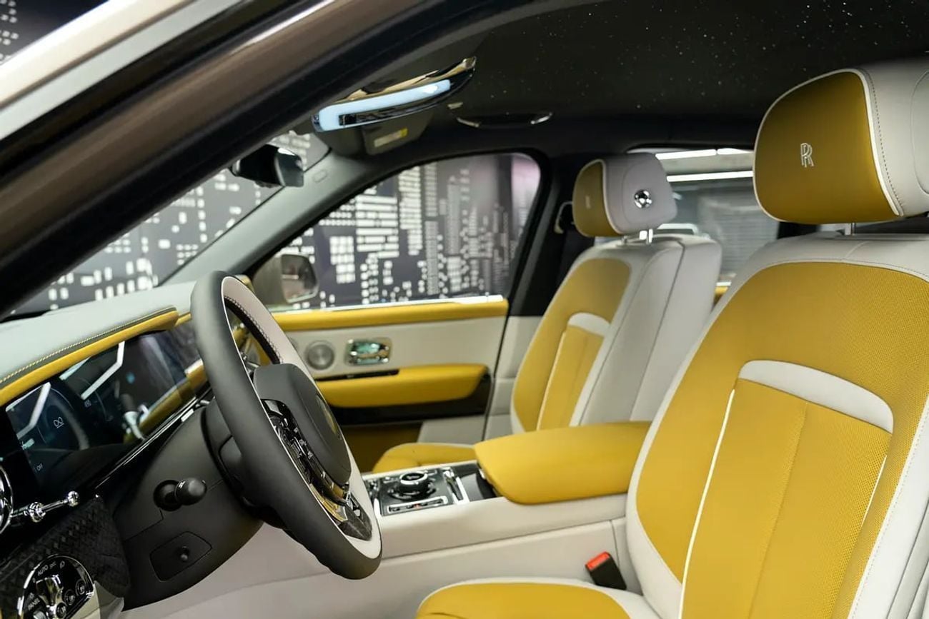 Rolls Royce Cullinan BLACK BADGE