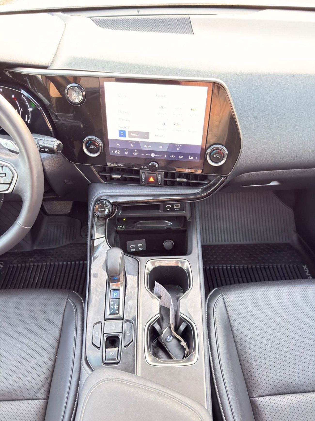 Lexus NX 250 Lexus NX 250 premium 2025