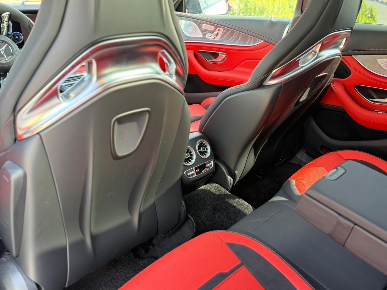 مرسيدس بنز AMG GT FULL