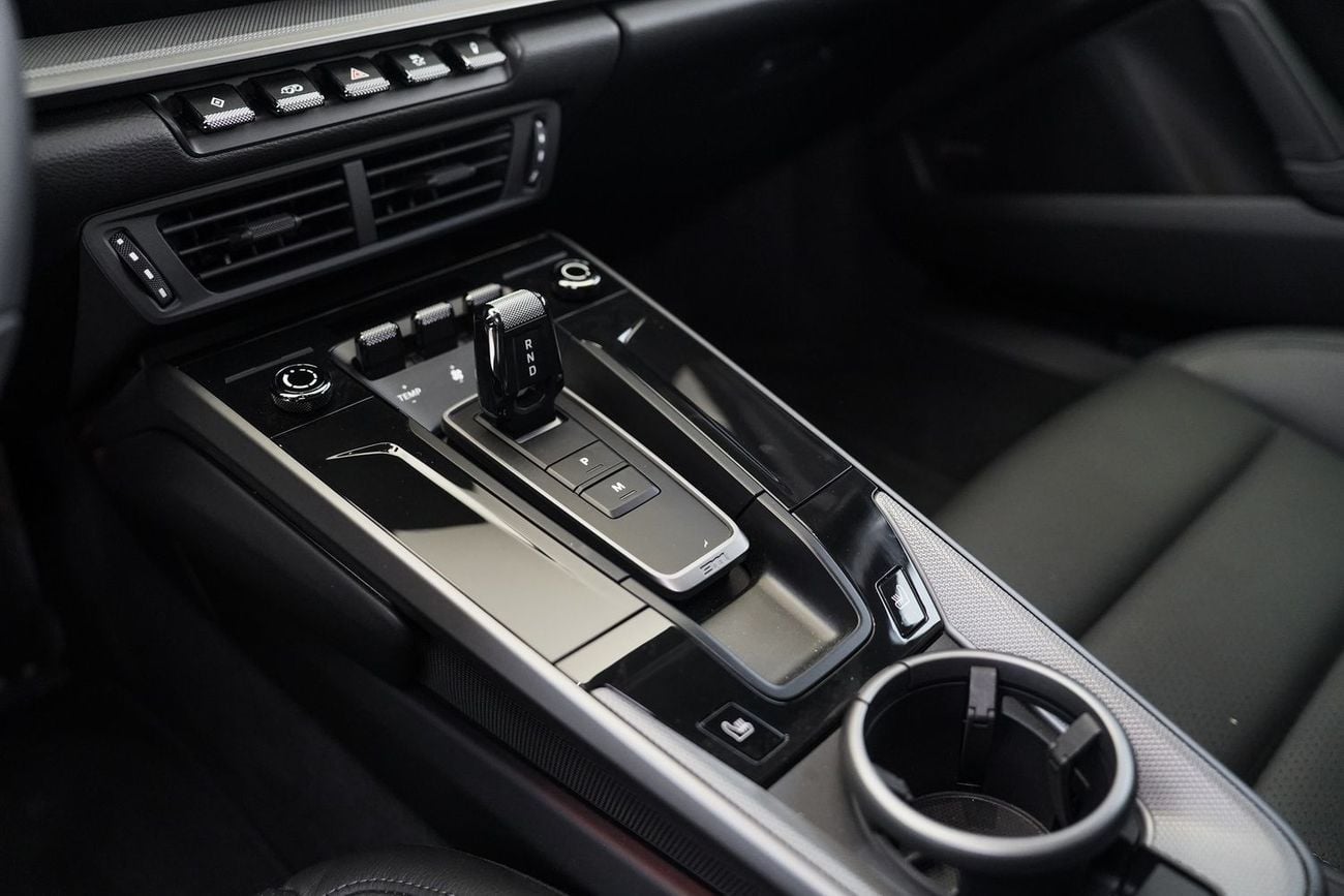 بورش 911 Carrera 3.0L (444 HP) Coupe