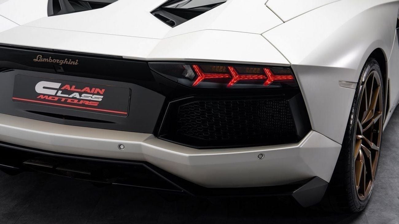 لامبورغيني أفينتادور LP 700-4 Roadster - 2015 - GCC