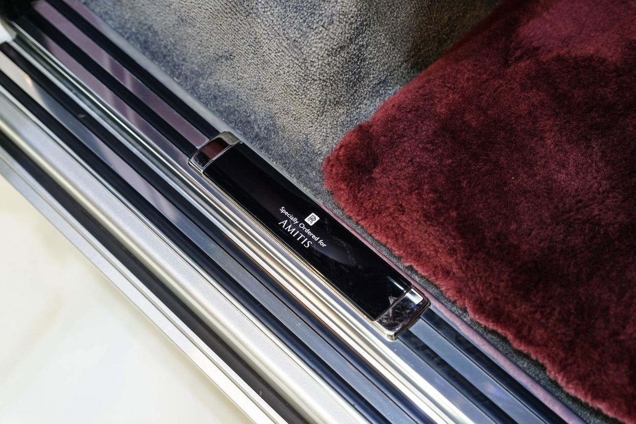 Rolls-Royce Phantom Std 6.8L 2023 Rolls Royce Phantom, Specially Ordered for Amitis, Dealer Warranty + Service!!