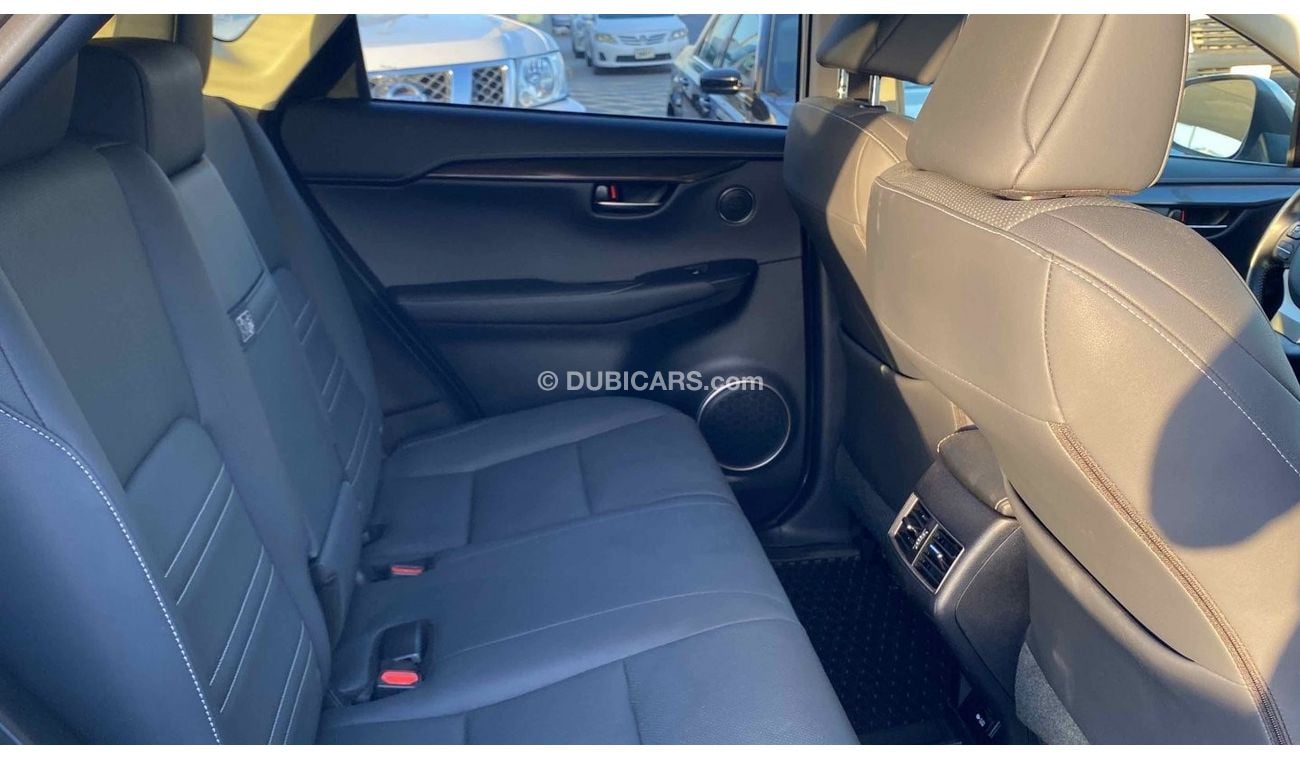 Lexus NX300 Full option