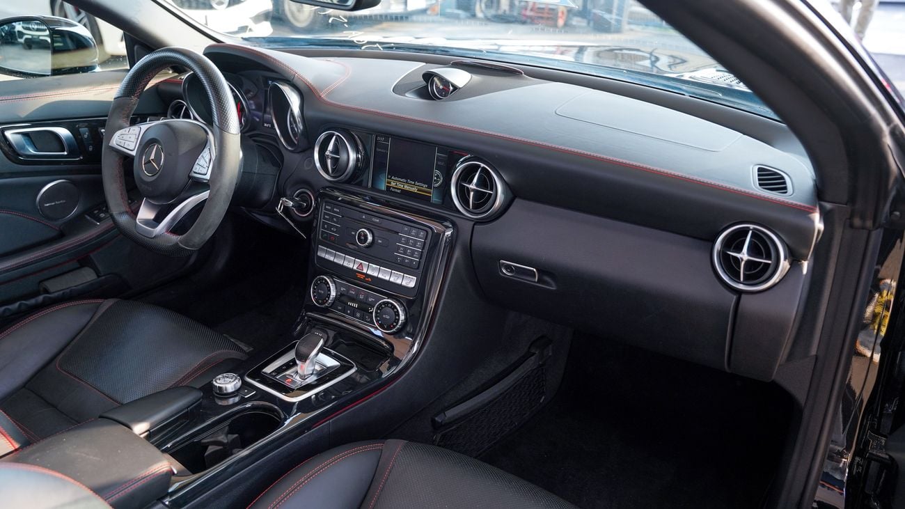 مرسيدس بنز SLC 43 AMG