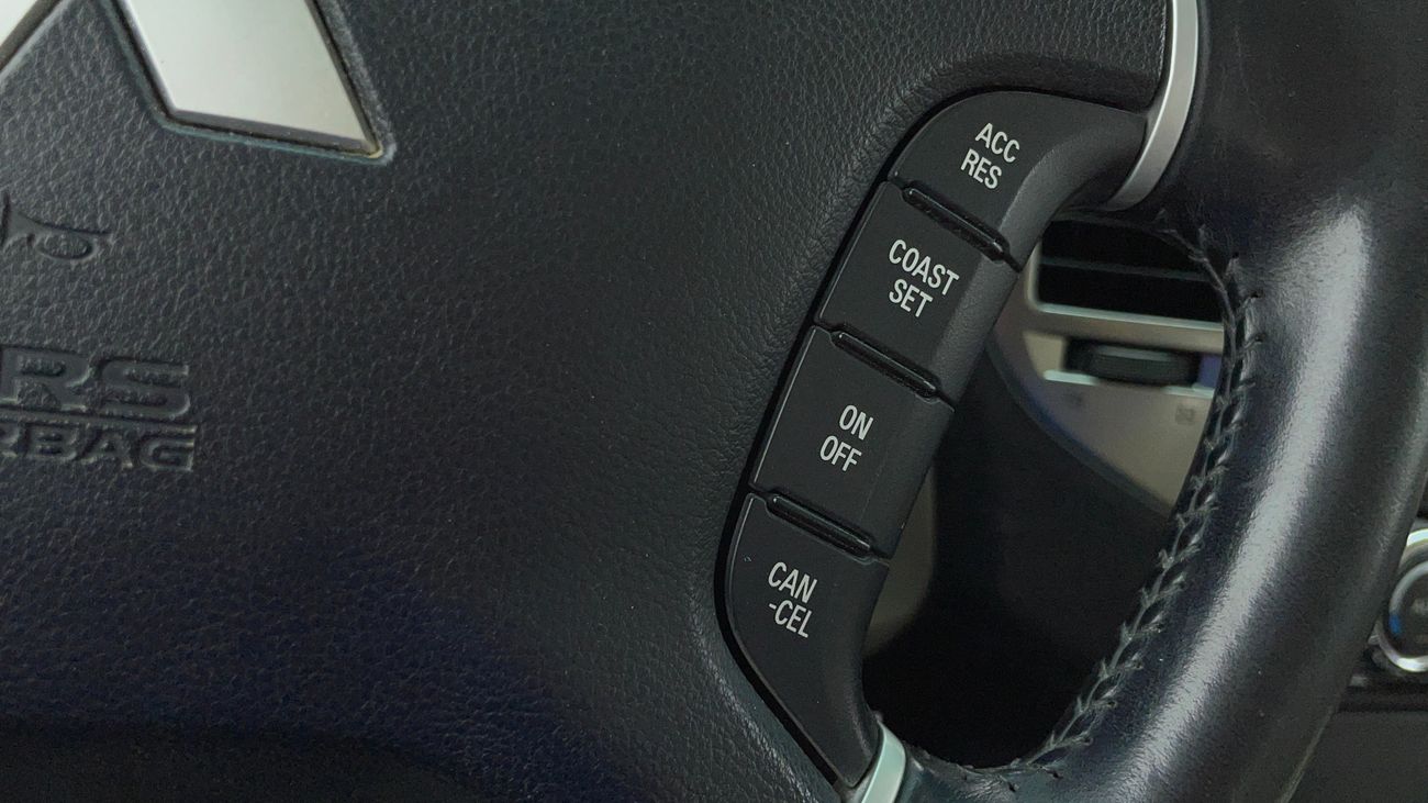 Mitsubishi Pajero GLS HIGHLINE 3 | Zero Down Payment | Free Home Test Drive