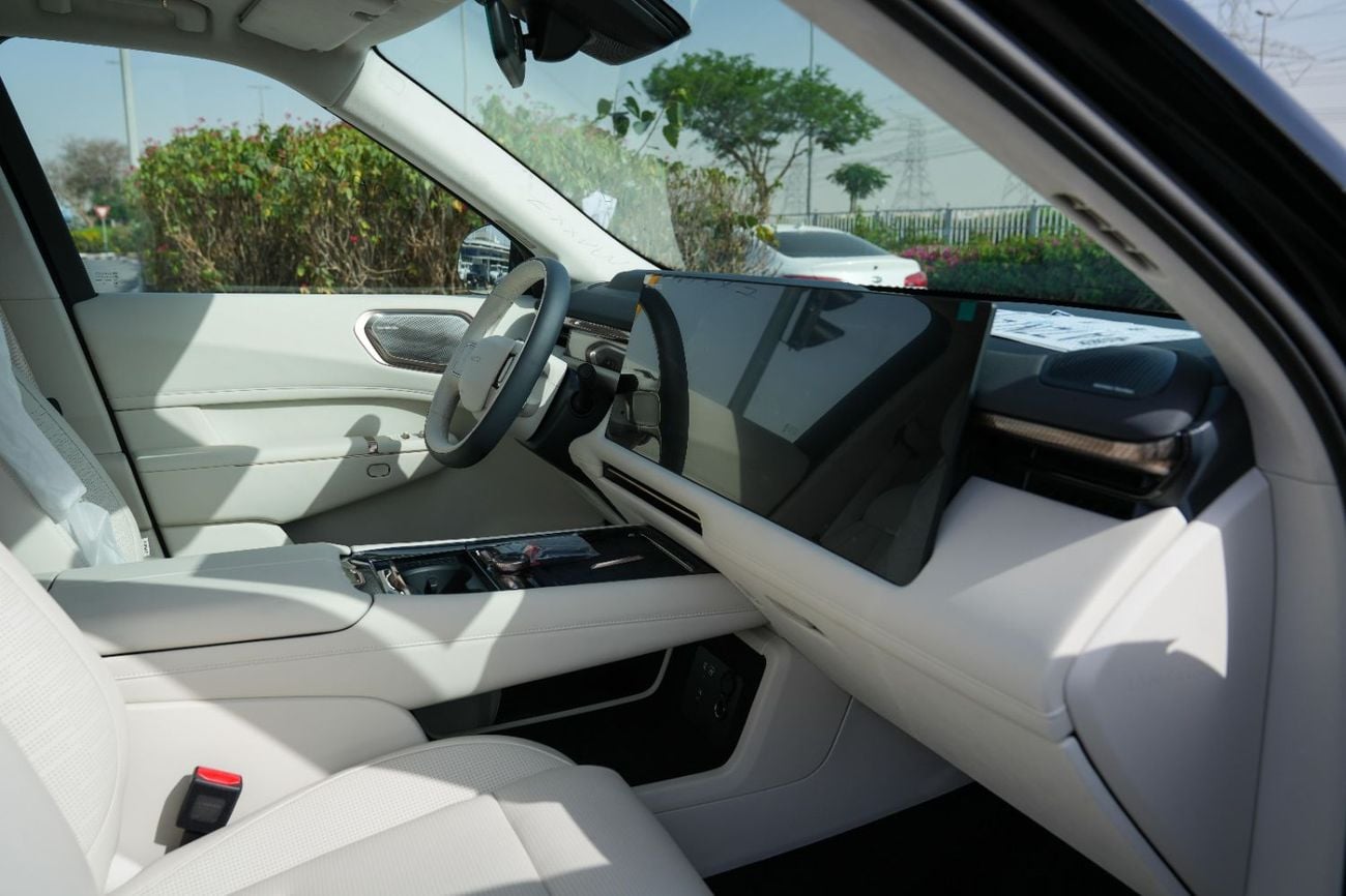 Lynk & Co 900 LYNK & CO 900 ULTRA 2.0 II 2025