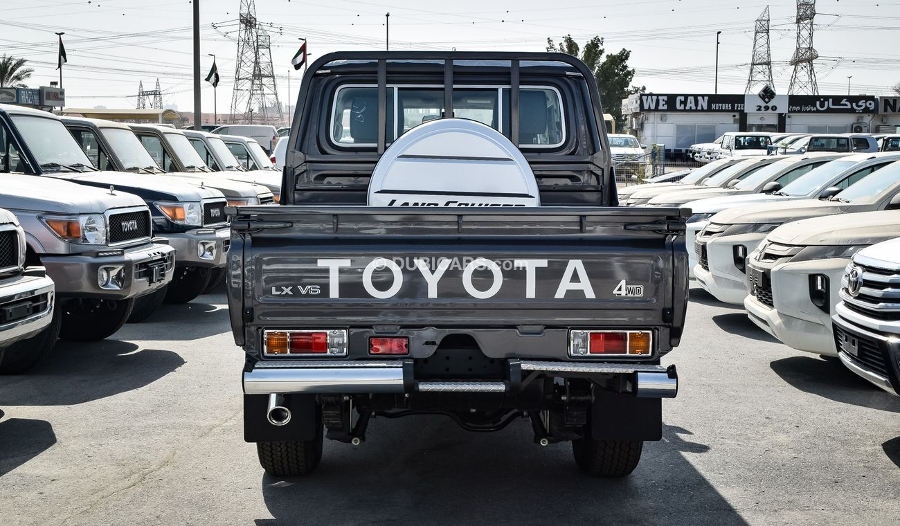 تويوتا لاند كروزر بيك آب 4.0L V6 Petrol