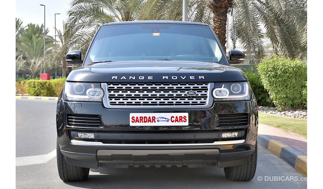 Land Rover Range Rover Vogue SE Supercharged (2013 | GCC Specs)