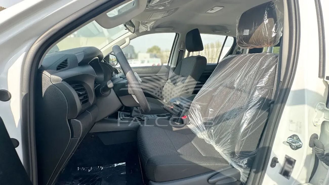 Toyota Hilux Toyota Hilux 2.7L P DC 4WD STANDARD 5MT 2025 • Petrol • Manual