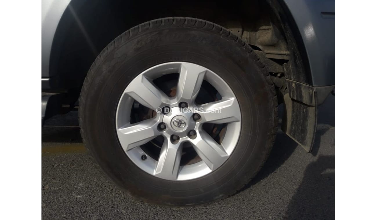 تويوتا برادو RIGHT HAND DRIVE (Stock no PM 309 )