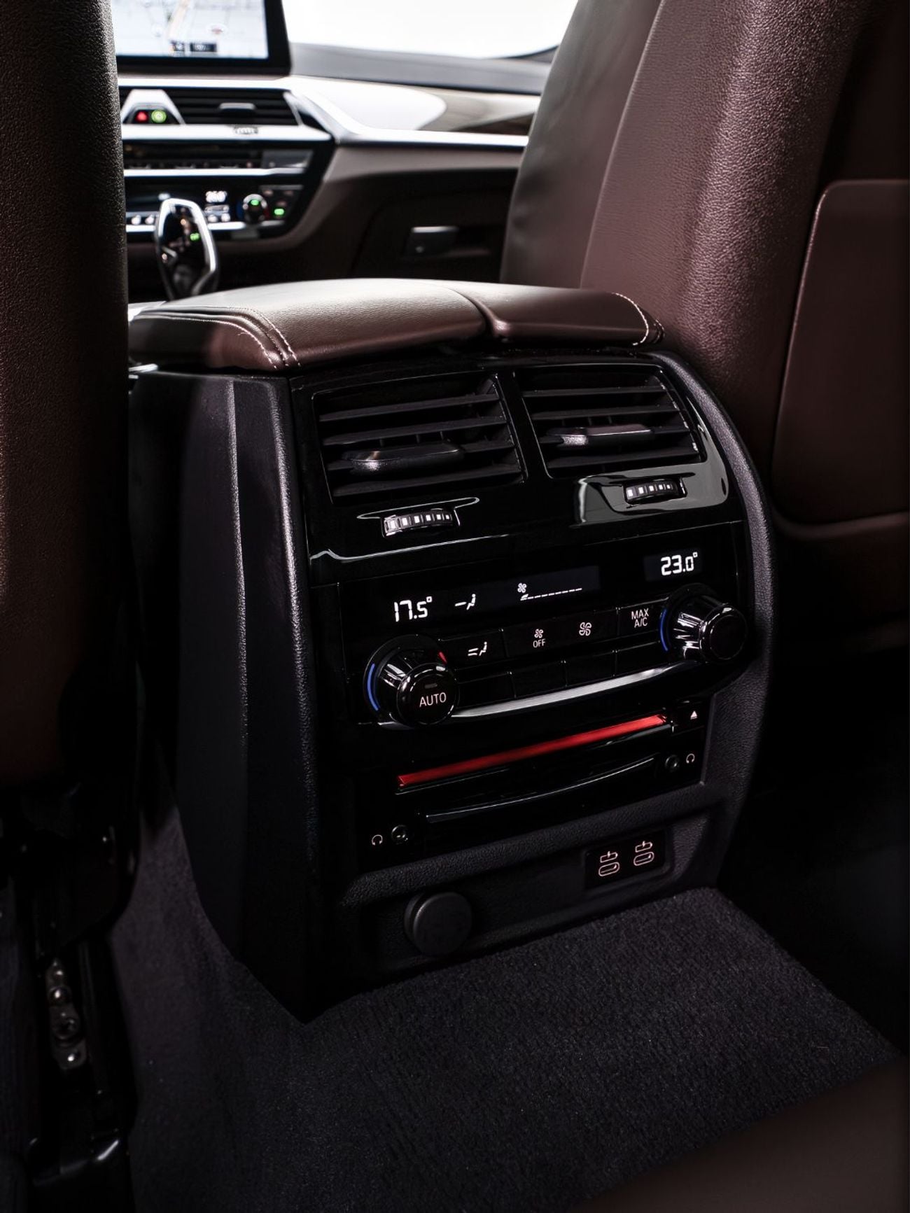 بي أم دبليو 540i M SPORT COMFORT