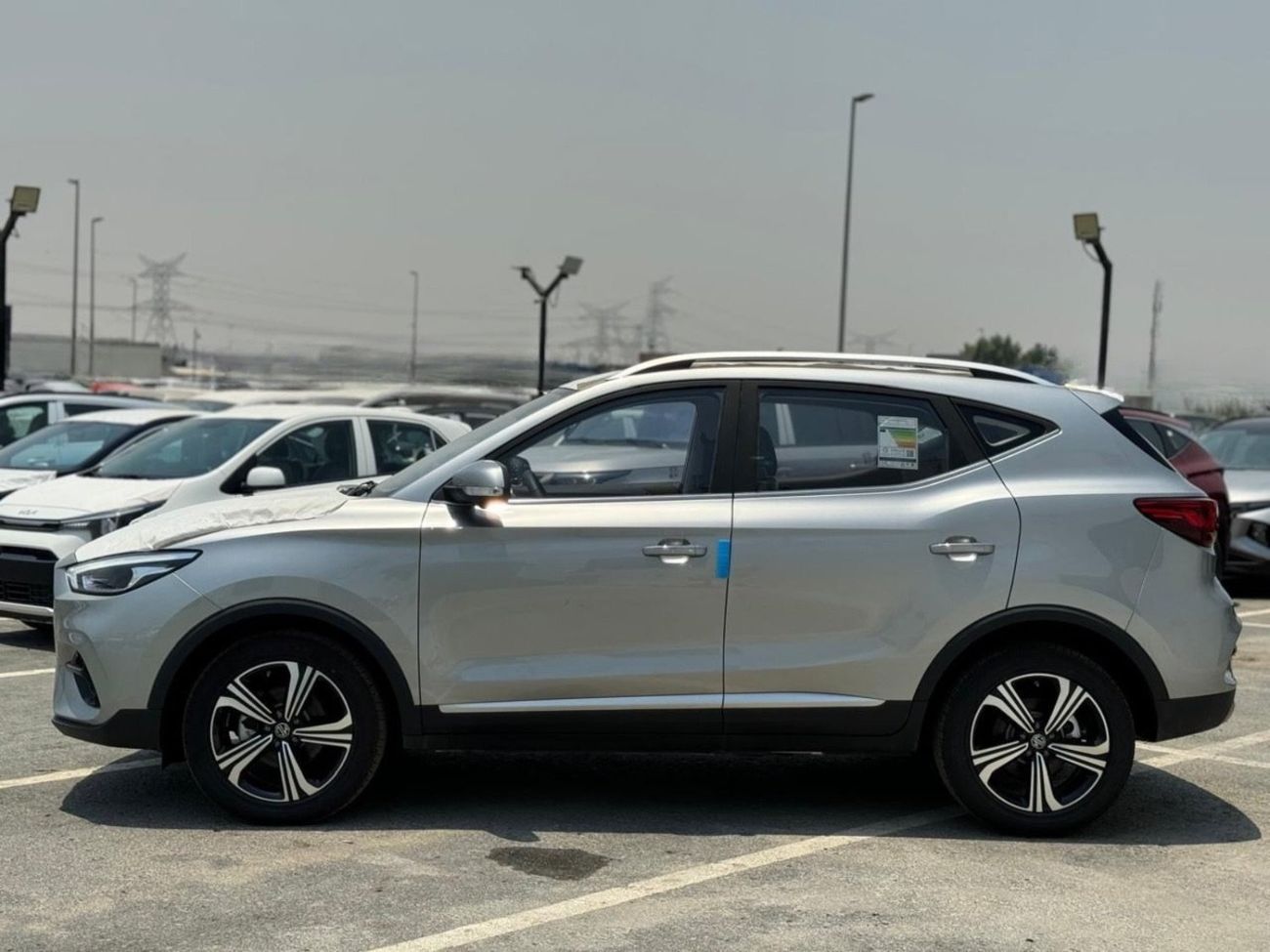 MG ZS MG ZS 1.5L (LUXURY) - 2025 MODEL SILVER COLOR