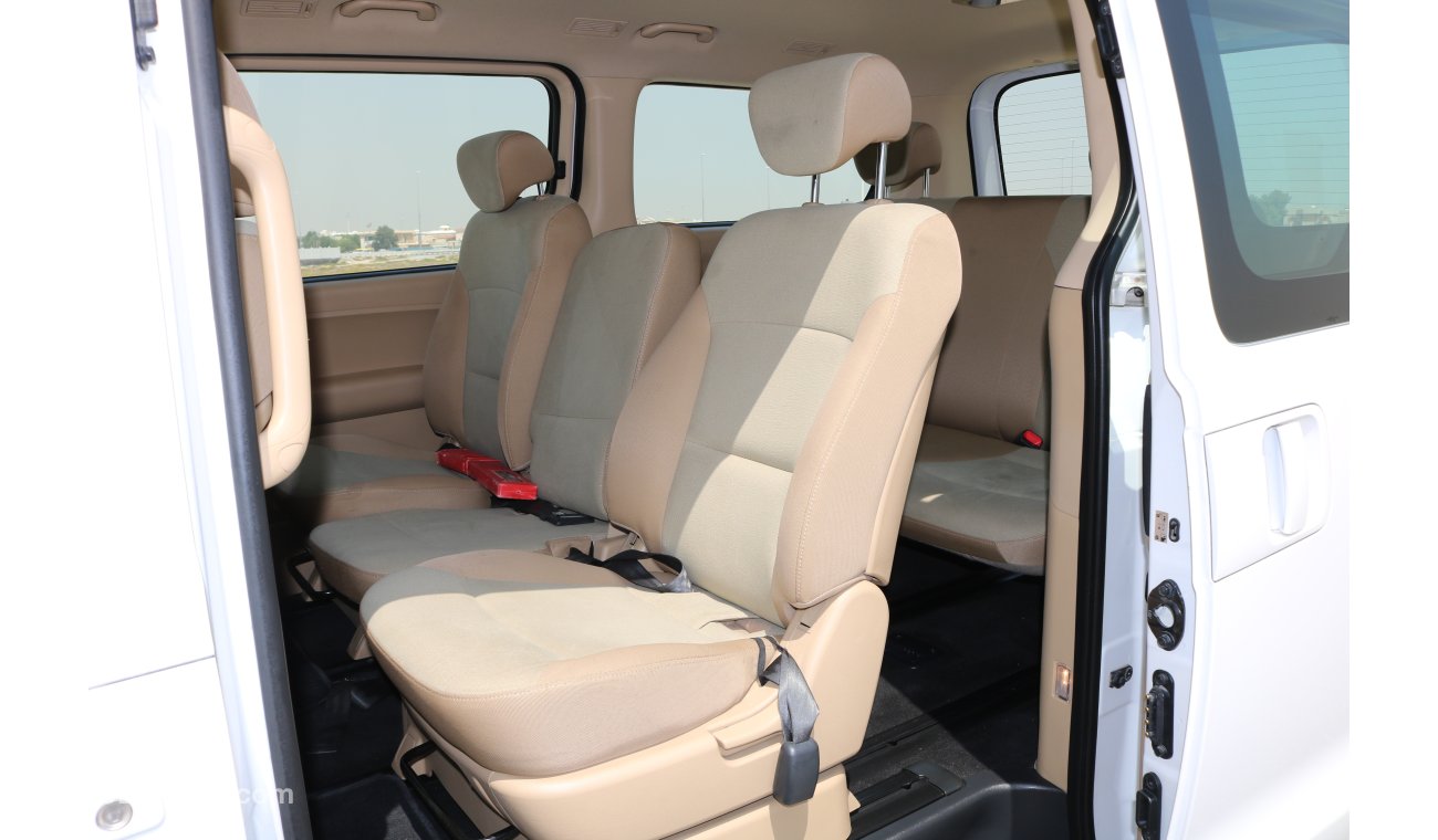 هيونداي H-1 9 SEATER AUTOMATIC PASSENGER VAN