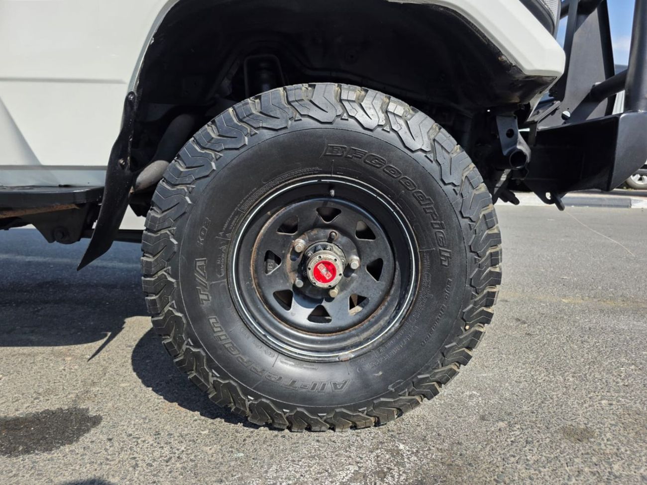 Toyota Land Cruiser TOYOTA LAND CRUISER HARDTOP SUV RHD 1999 MODEL 4.2 L DIESEL MANUAL(PM00008)