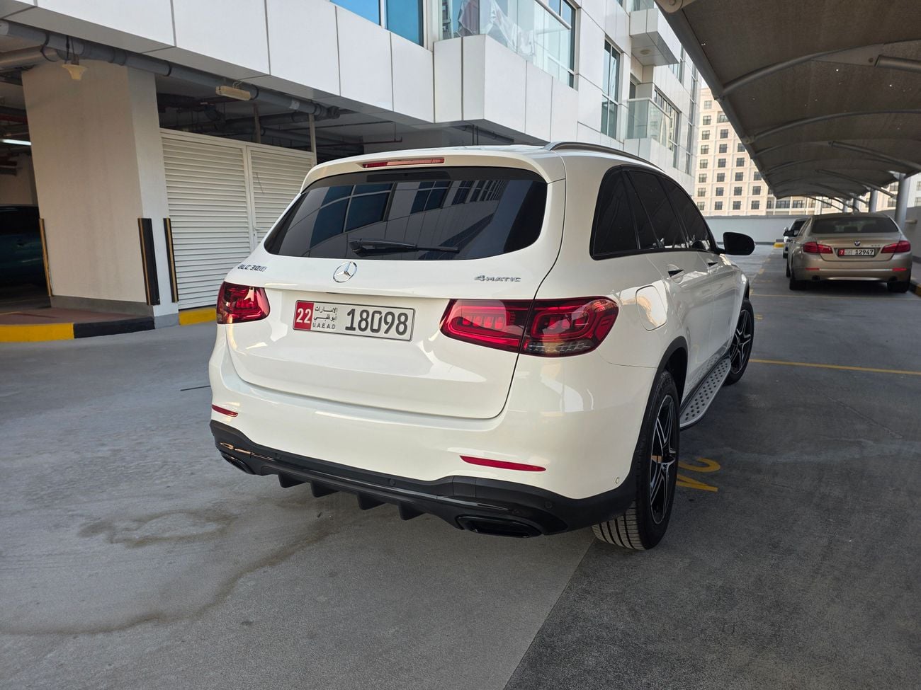 مرسيدس بنز GLC 300 AMG
