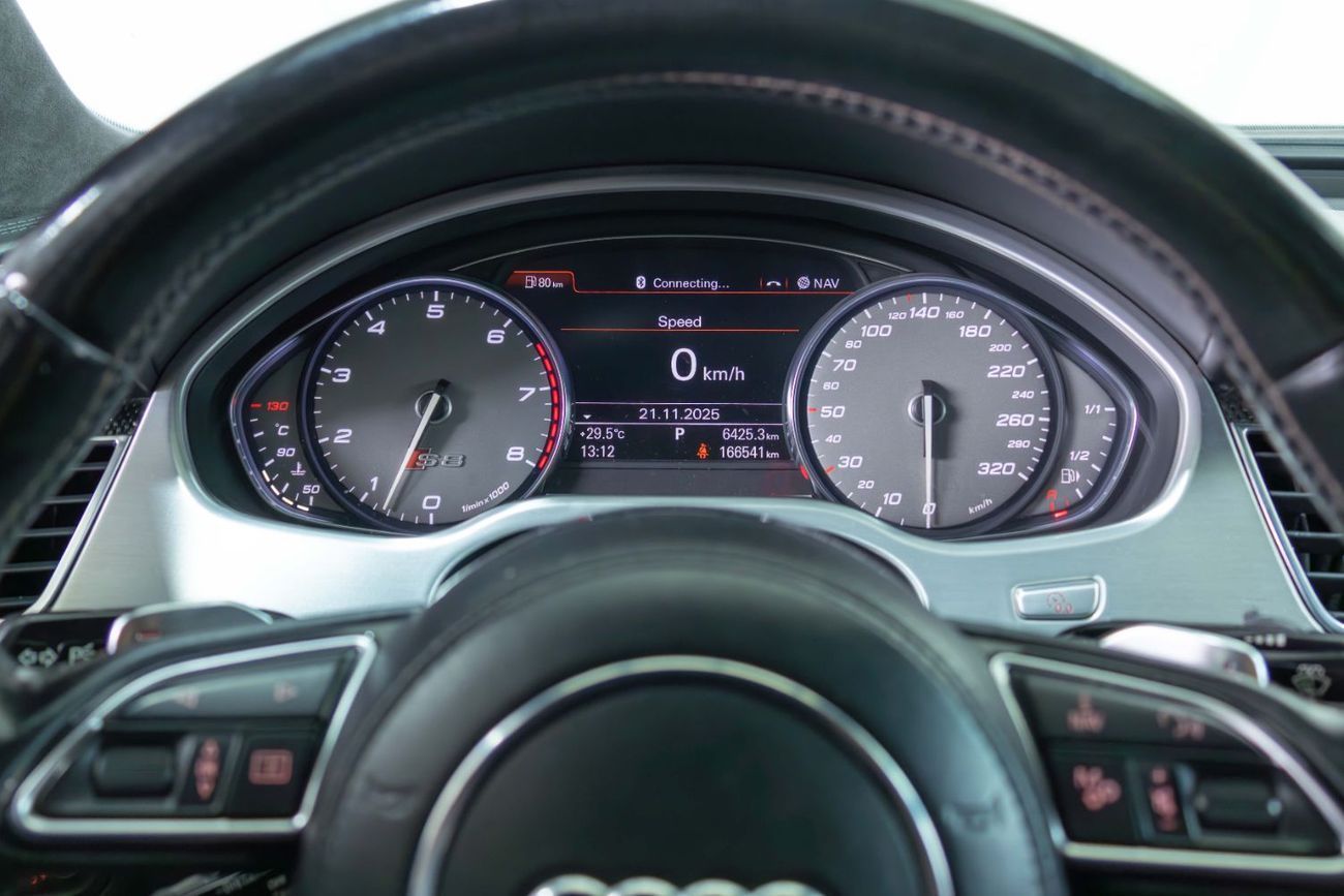 أودي S8 TFSI quattro 4.0L