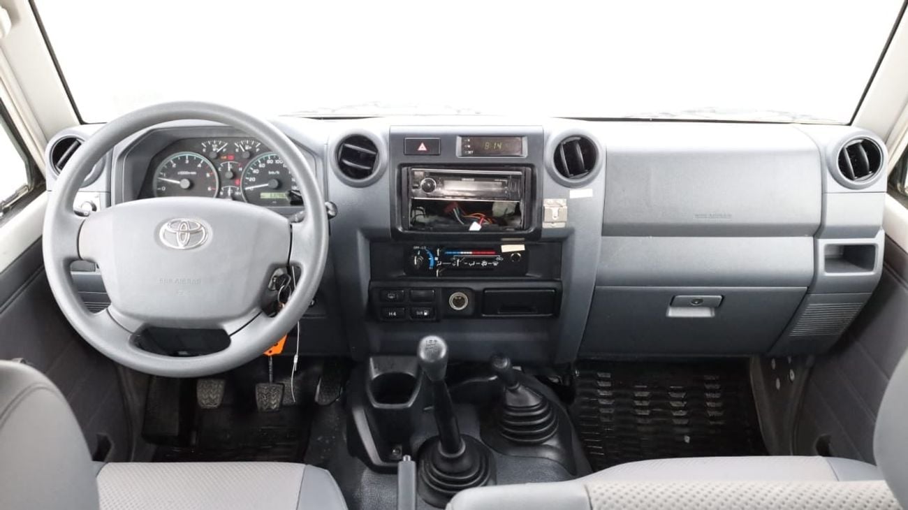 Toyota Land Cruiser 70