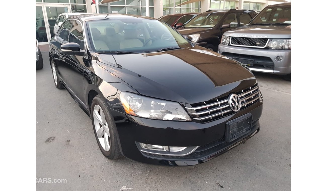 Volkswagen Passat 2015 GCC car prefect condition full service full option low mileage one owner