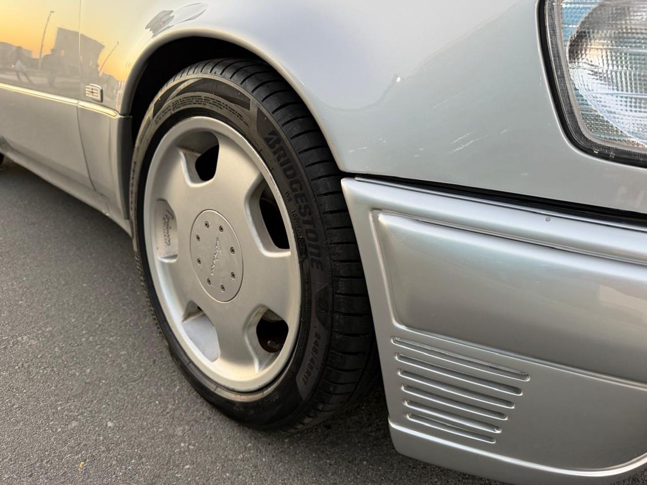 مرسيدس بنز E 500 Lorinser