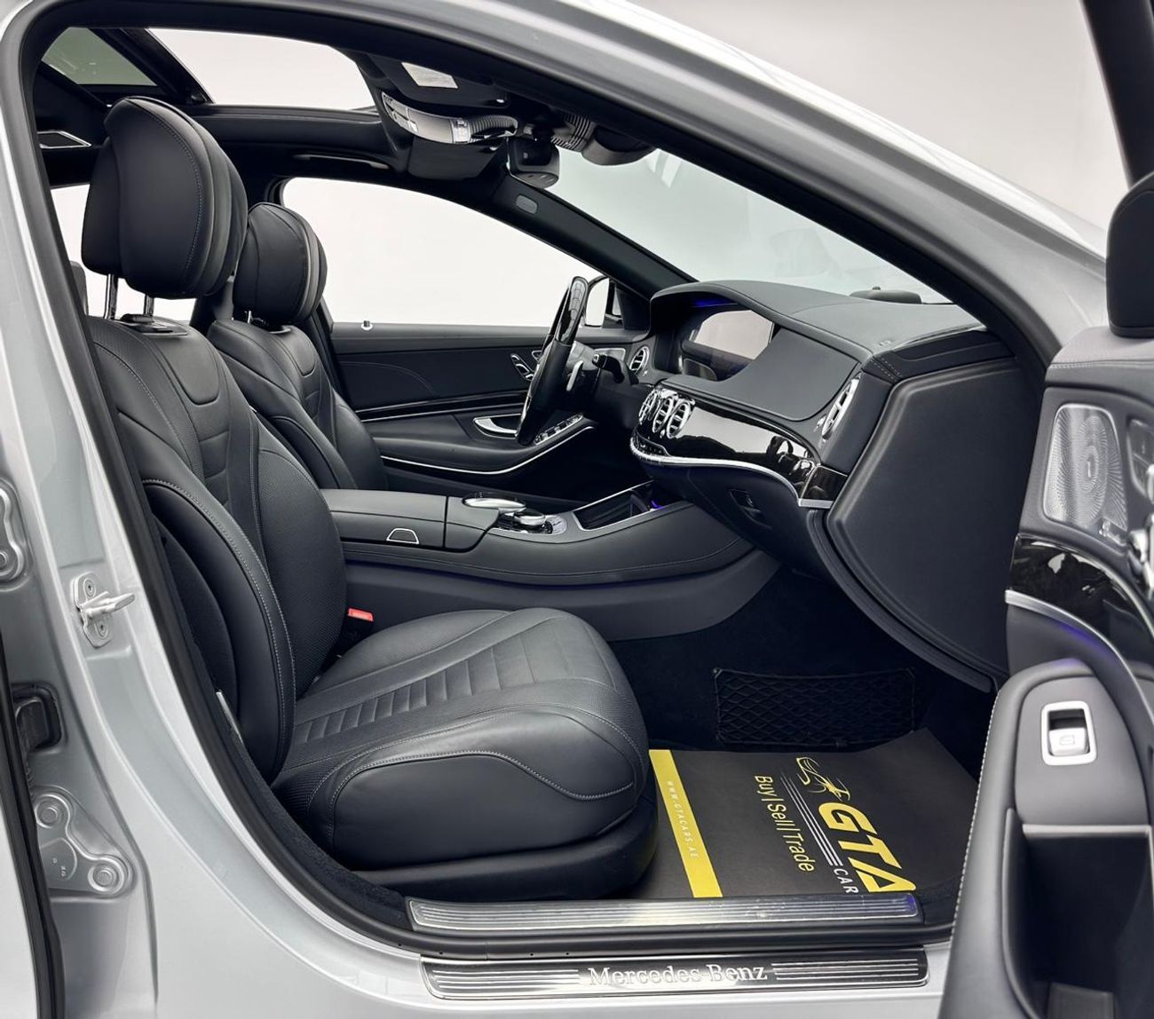 Mercedes-Benz S 560 Std 4.0L (463 HP) 2018 Mercedes-Benz S560 4MATIC, 1 Year Unlimited KM Warranty, Full Service History