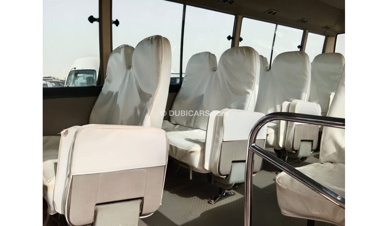 Toyota Coaster HINO LIESSE II BUS RIGHT HAND DRIVE (PM1386)