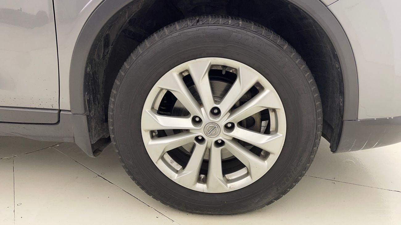 نيسان إكس تريل S 2.5 | بدون دفعة مقدمة | اختبار القيادة في المنزل