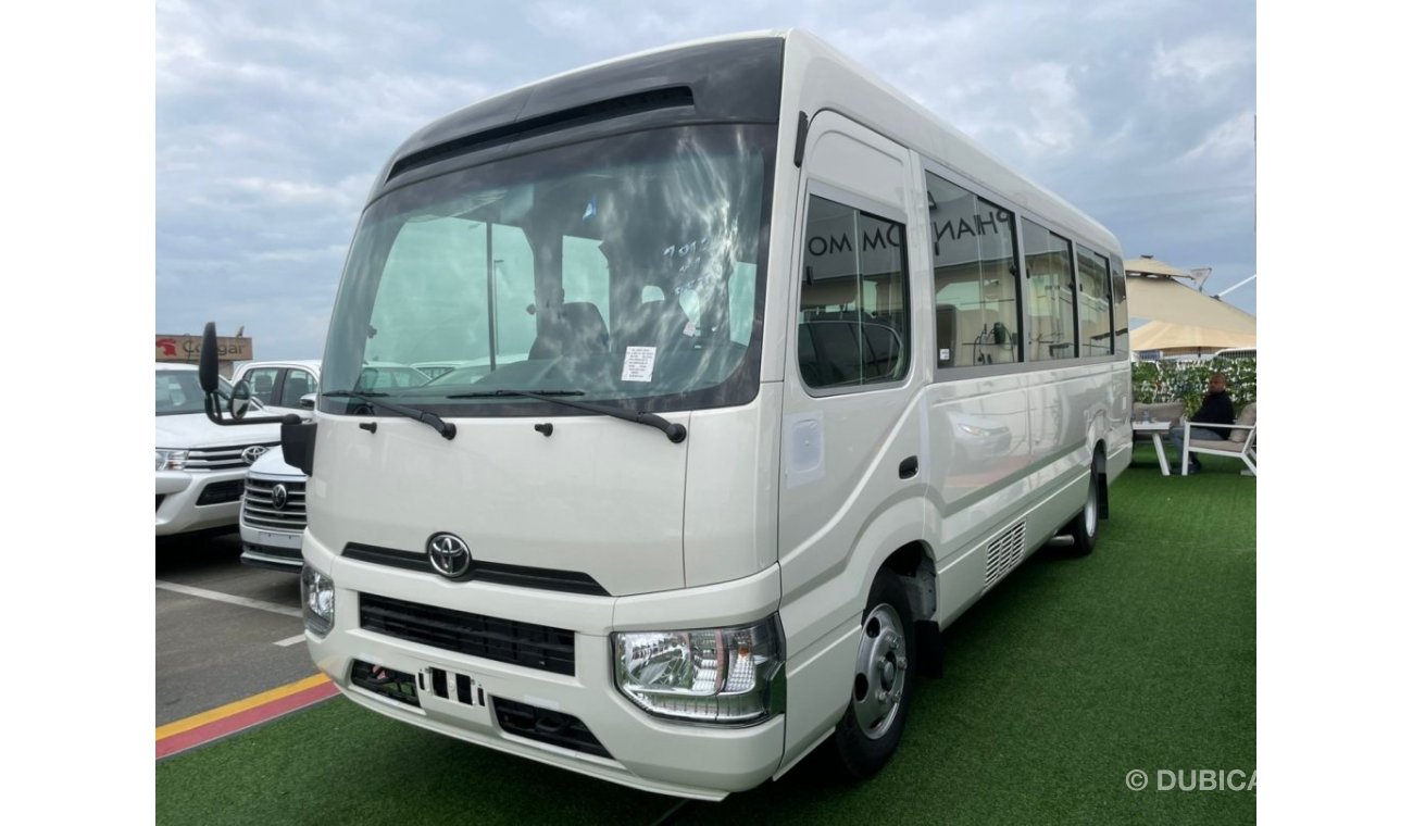 تويوتا كوستر Toyota Coaster 4.2L , 30 passengers