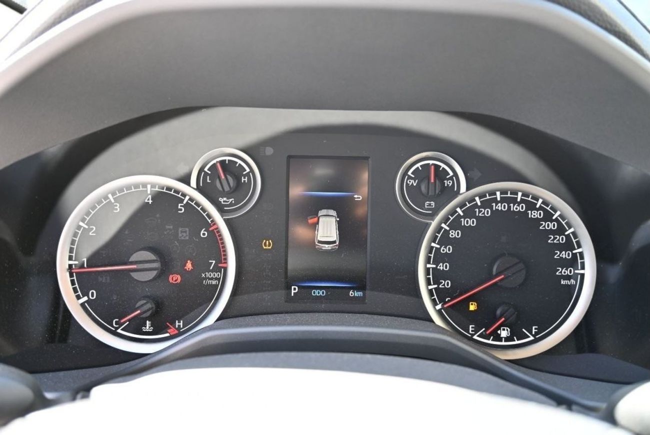 Toyota Land Cruiser Toyota Landcruiser (300 Series) 4.0L Petrol, SUV, 4WD, 5Doors, Cruise Control, Sunroof, Front Electr