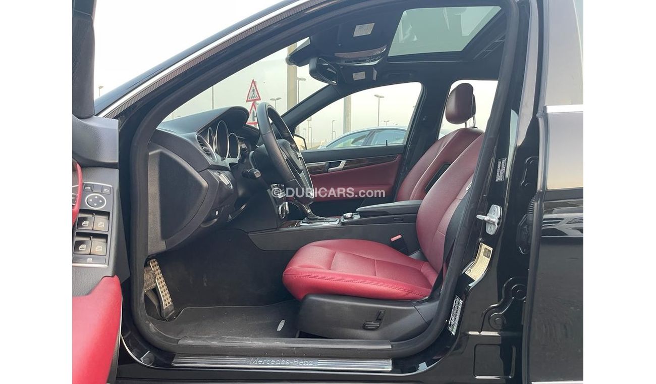 Mercedes-Benz C 300 Std Mercedes C300_2012_Excellent_Condition _Full option