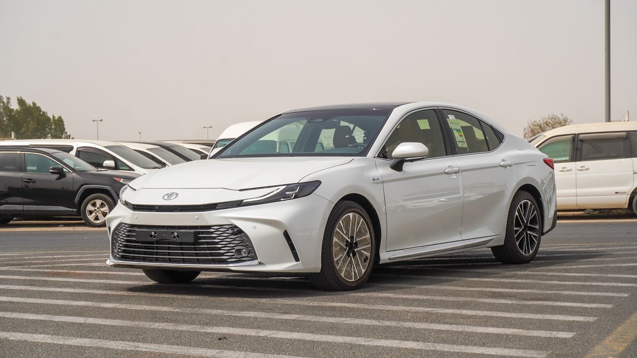 Toyota Camry LIMITED  HEV 2.5L Hybrid