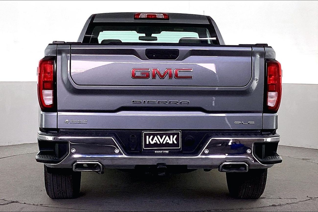 جي أم سي سييرا SLE | National Day Celebration | شامل الضمان | 0 ﺪﻔﻋﺓ ﺃﻮﻟﻯ