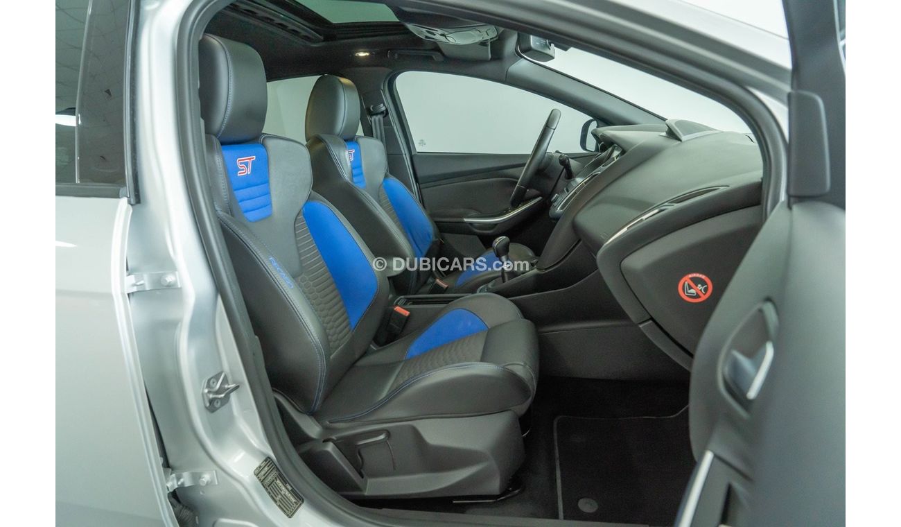 Ford Focus 2016 Ford Focus ST / Full Ford Service History