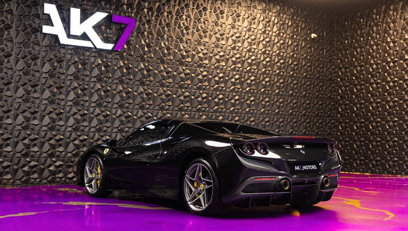 Ferrari F8 Spider Ferrari F8 Spider 2021
